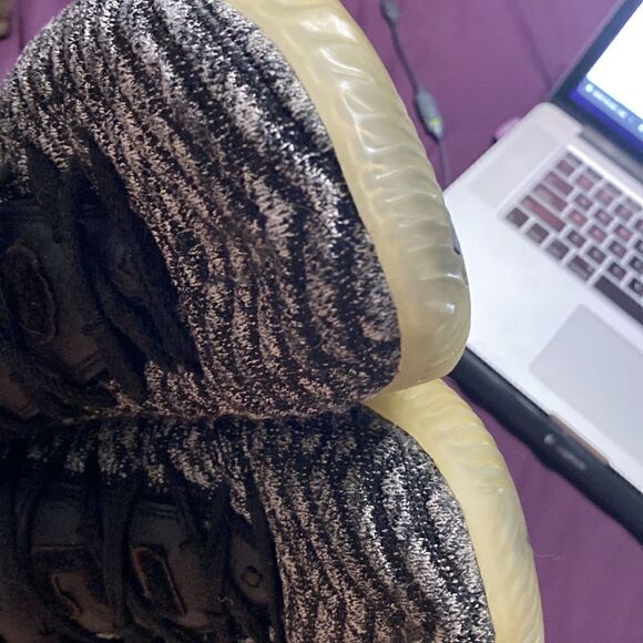 EUC 2018 Nike LeBron James 16 Ashes Black White Oreo Mens Basketball Shoes - Picture 8 of 10